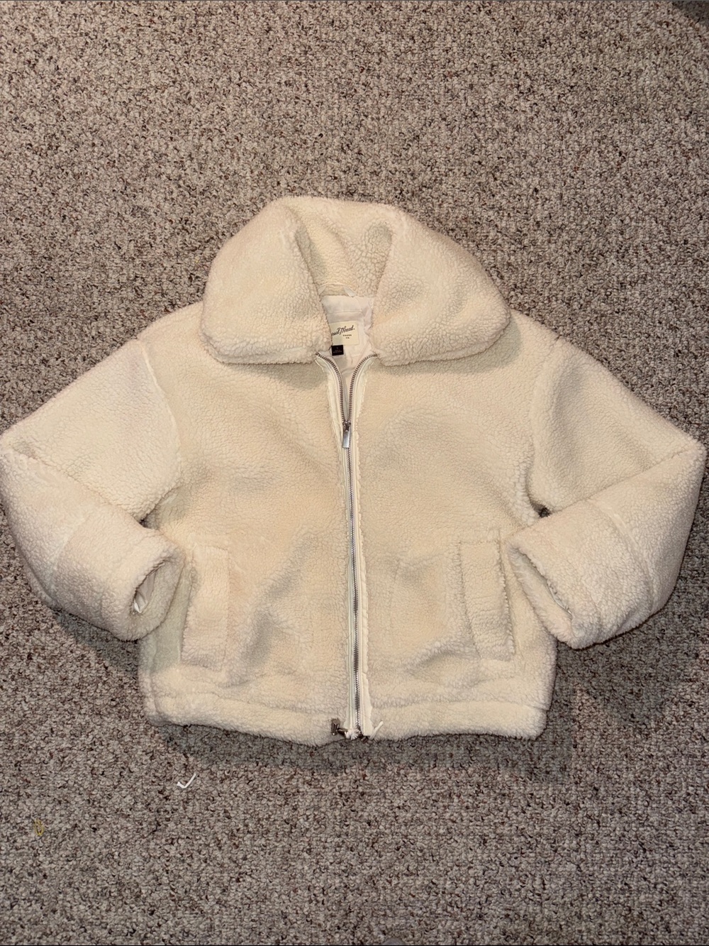Universal Thread Cream Teddy Sherpa Zip Jacket